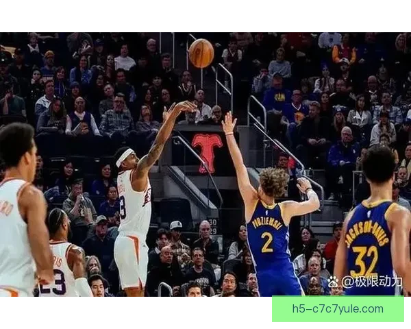 勇士55记三分逆袭太阳崩盘