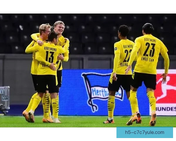 莱万效率惊人防守不及费兰对比